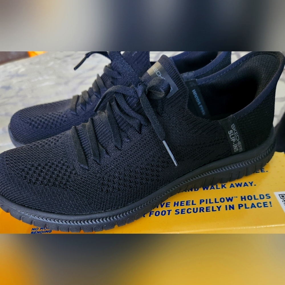 Skechers Womens Sneakers